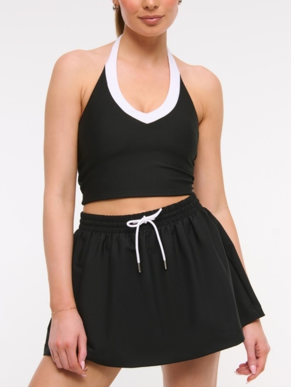 YPB sculptLUX High Rise Flirty Skirt By Abercrombie & Fitch Size Medium